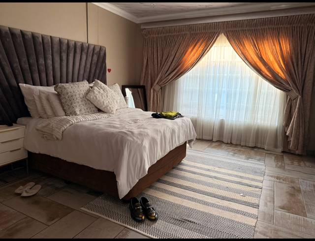 3 BEDROOM HOUSE FOR SALE IN WATERKLOOF EAST
